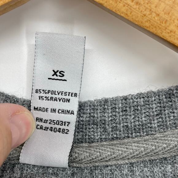 Anthropologie Varley Side Zip Pullover Gray Sweatshirt Size XS Athleisure‎ Yoga - Picture 7 of 7